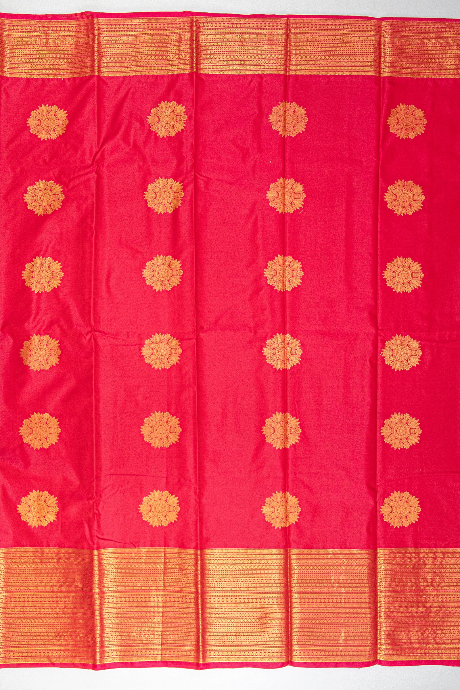 KANCHIPURAM SOFT SILK SAREE - FLOWER MOTIFS