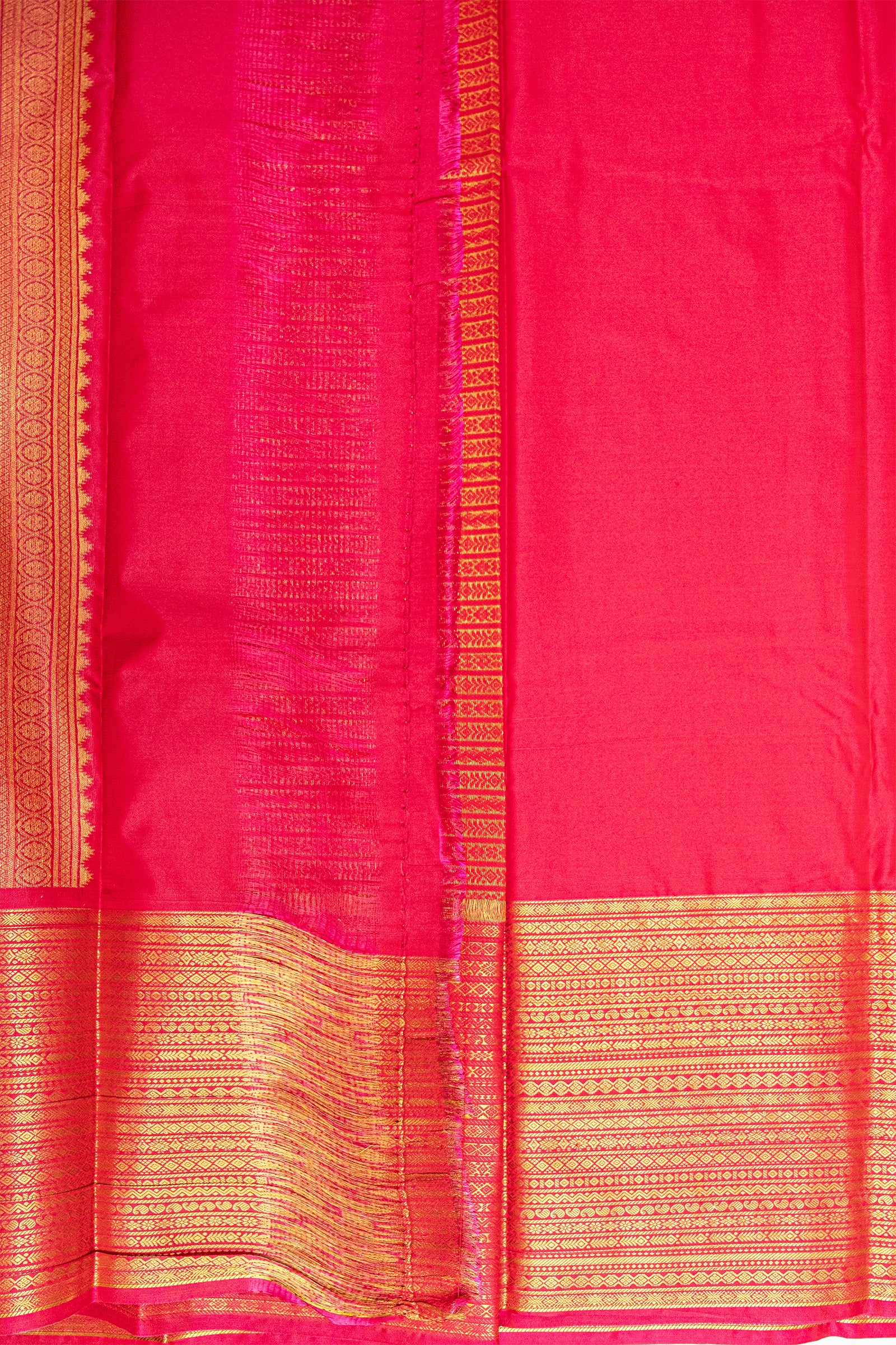 KANCHIPURAM SOFT SILK SAREE - FLOWER MOTIFS