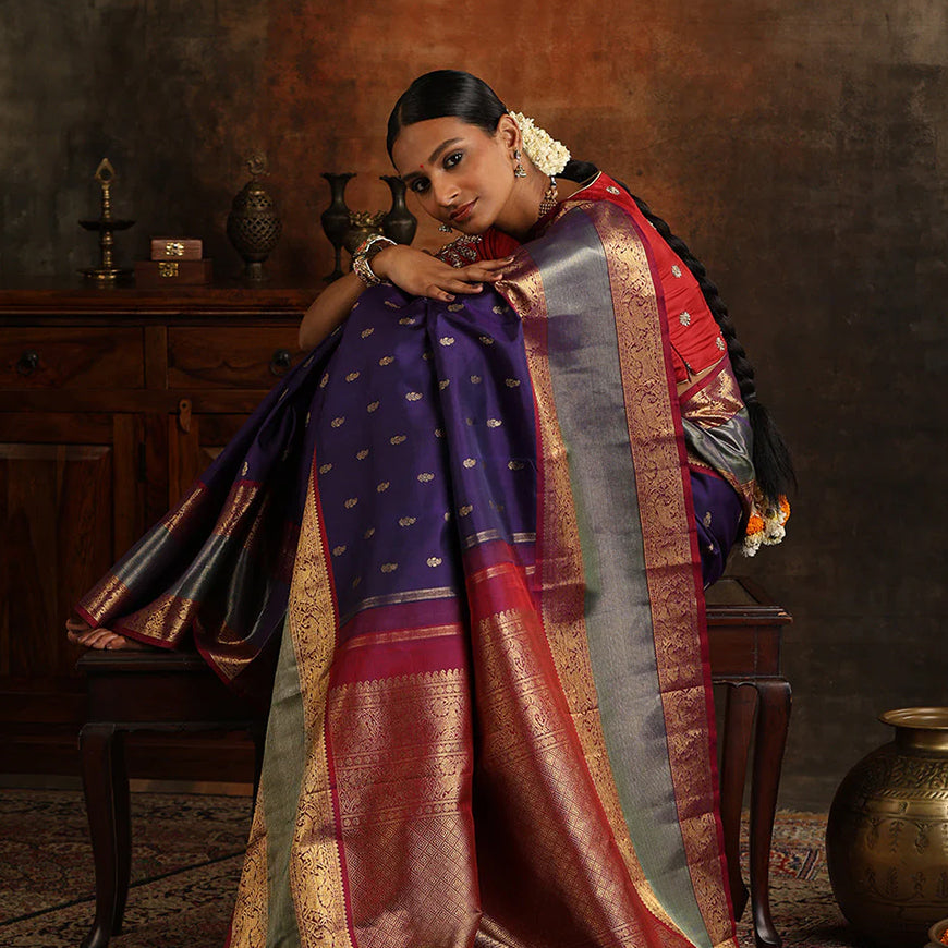 VARNA SAREES™ - Weaving Since 1985